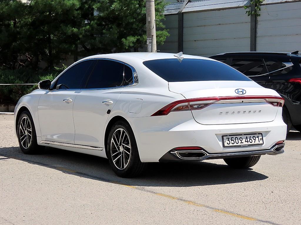 Hyundai Grandeur — miniaturë 3