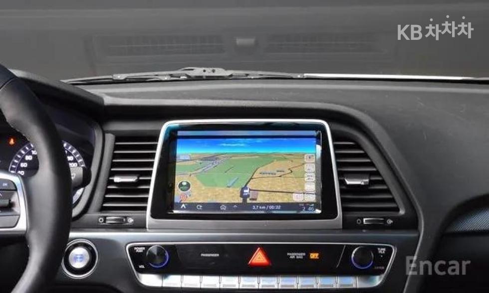 Hyundai Sonata — miniaturë 16