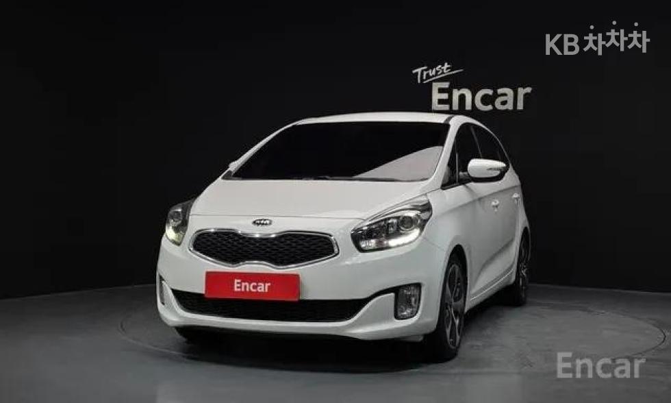 Kia Carens — miniaturë 3