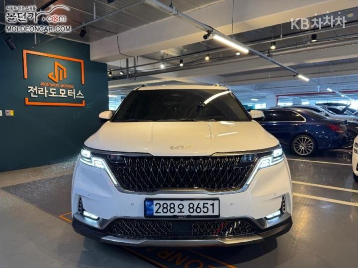 Kia Carnival D2.2 9인승 — foto 1