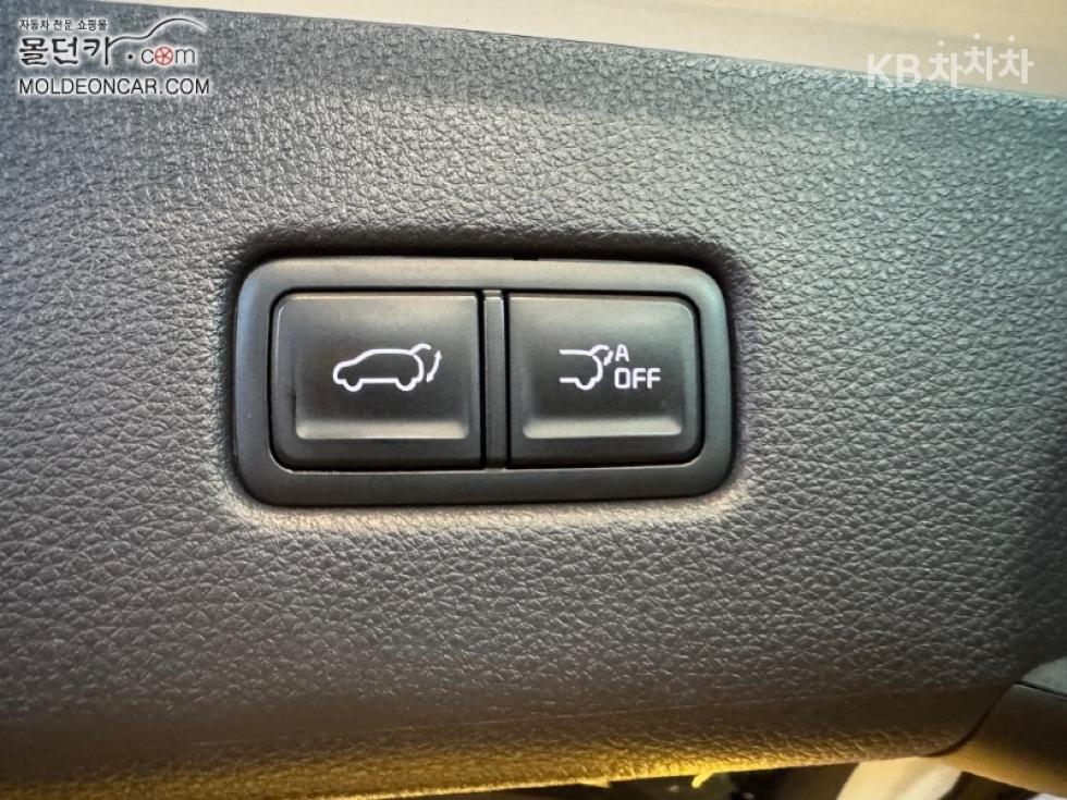 Kia Carnival — miniaturë 7