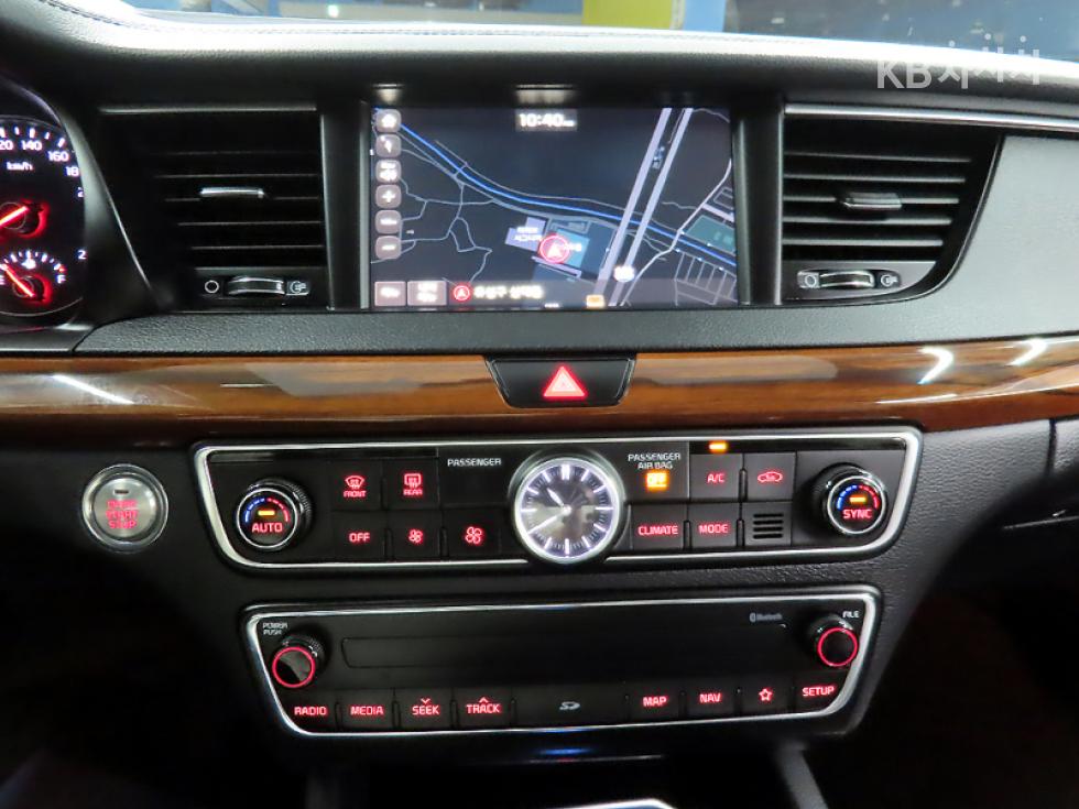 Kia K7 — miniaturë 11