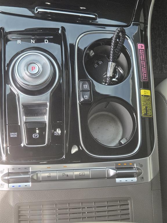 Kia Carnival — miniaturë 7