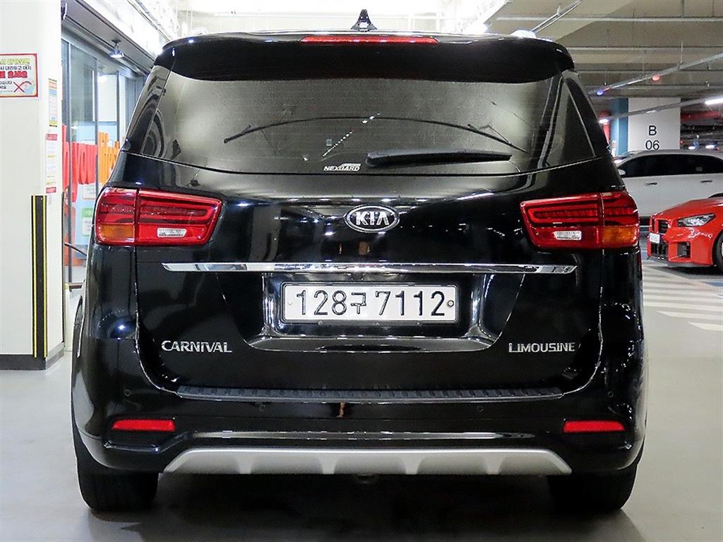 Kia Carnival — miniaturë 5