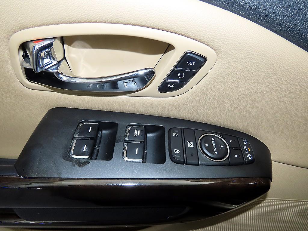Kia Carnival — miniaturë 13