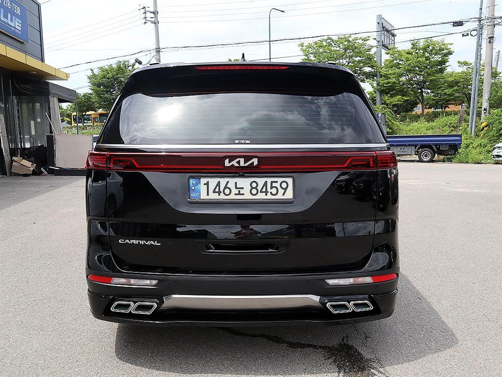 Kia Carnival — miniaturë 4