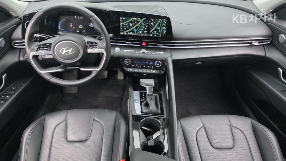 Hyundai Avante — miniaturë 11