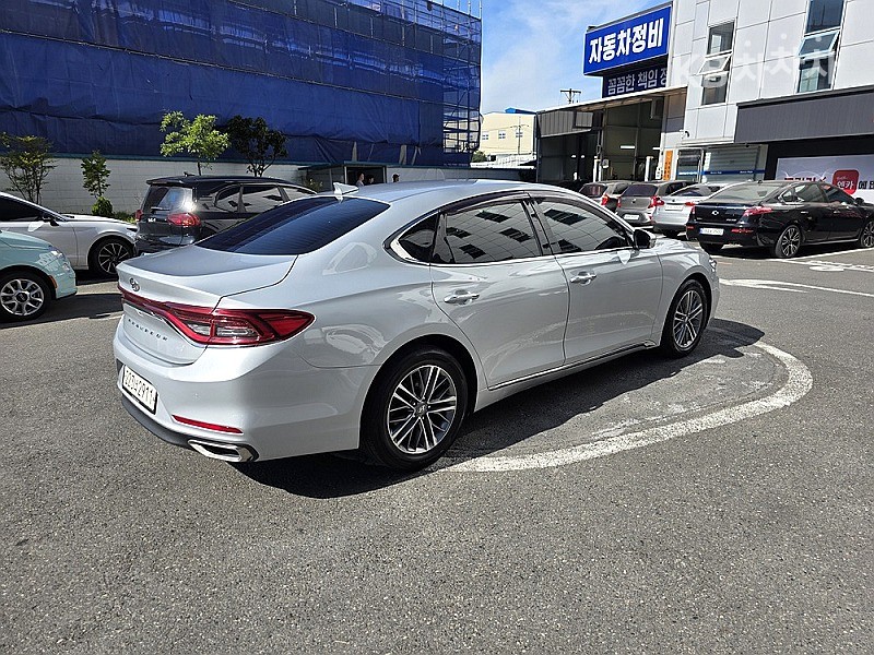 Hyundai Grandeur — miniaturë 4