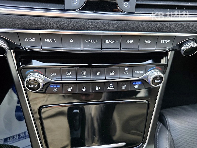 Hyundai Grandeur — miniaturë 9