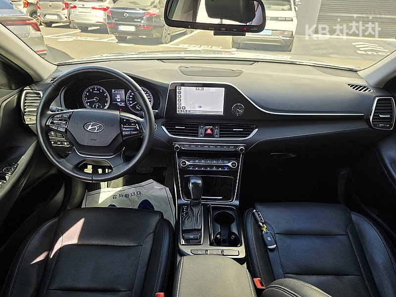Hyundai Grandeur — miniaturë 10