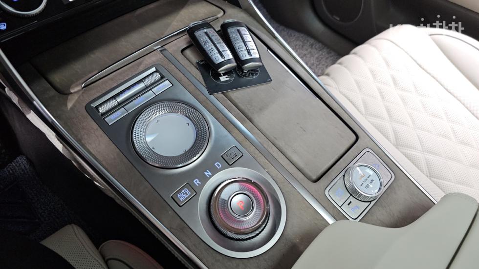 2021 Genesis GV80 photo