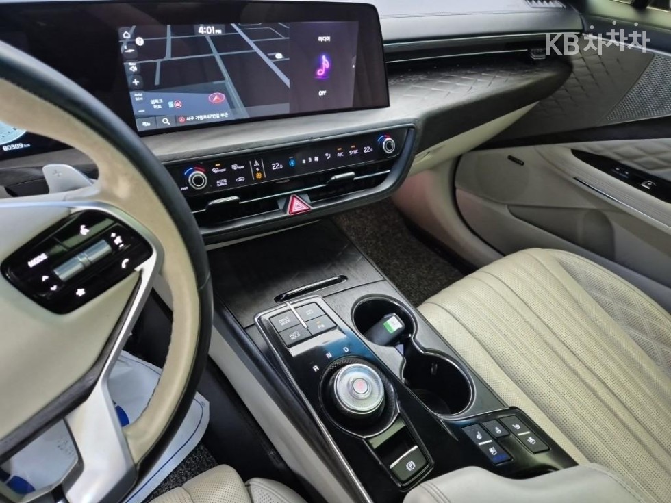 Kia K8 — miniaturë 10