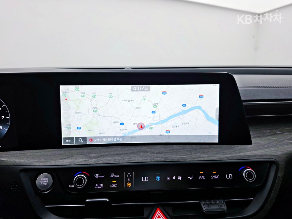Kia K8 — miniaturë 11