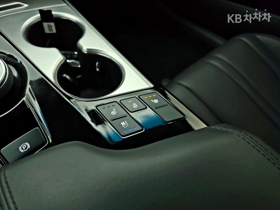 Kia K8 — miniaturë 17