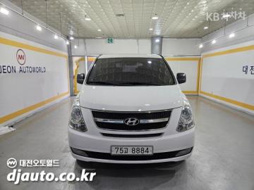 Hyundai Starex 12인승 왜건 CVX — foto 1