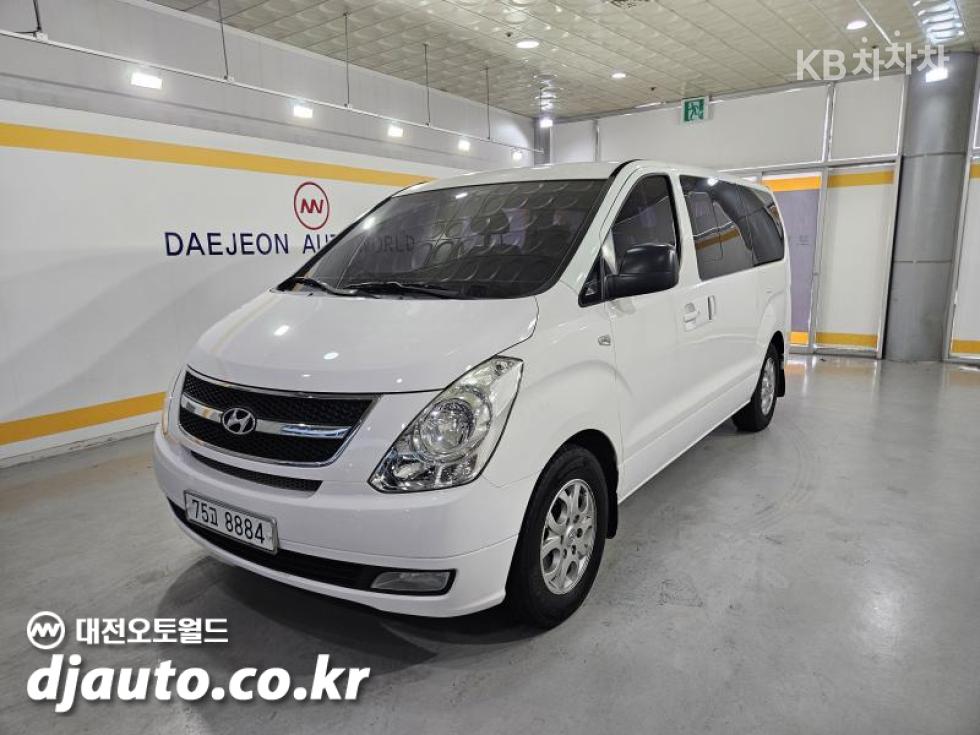 Hyundai Starex — miniaturë 2
