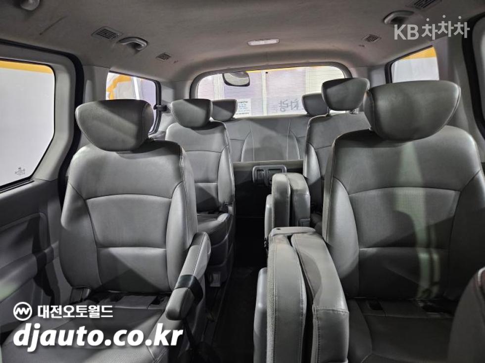 Hyundai Starex — miniaturë 9