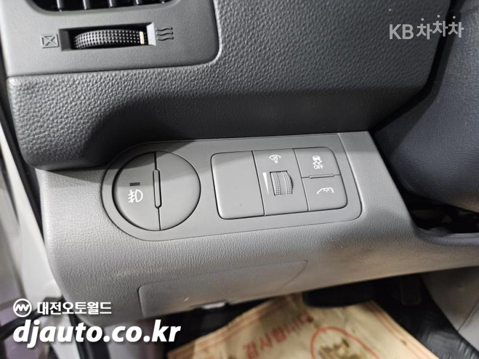 Hyundai Starex — miniaturë 11