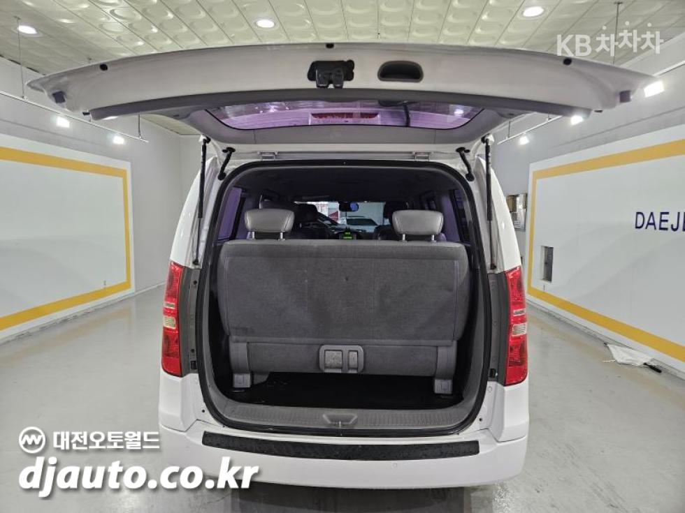 Hyundai Starex — miniaturë 17