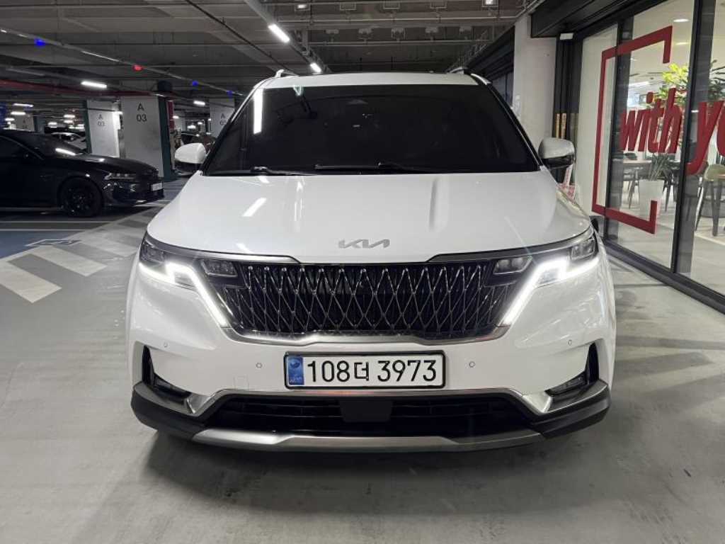 Kia Carnival — miniaturë 3