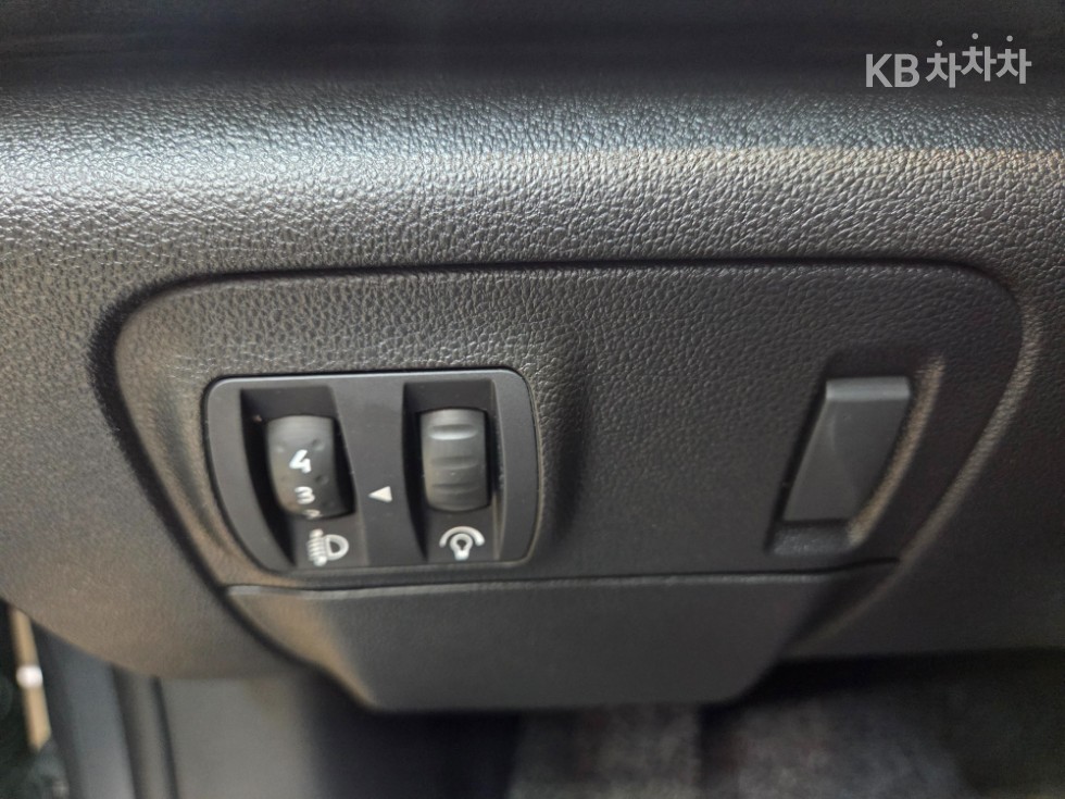 Renault Samsung SM6 — miniaturë 15