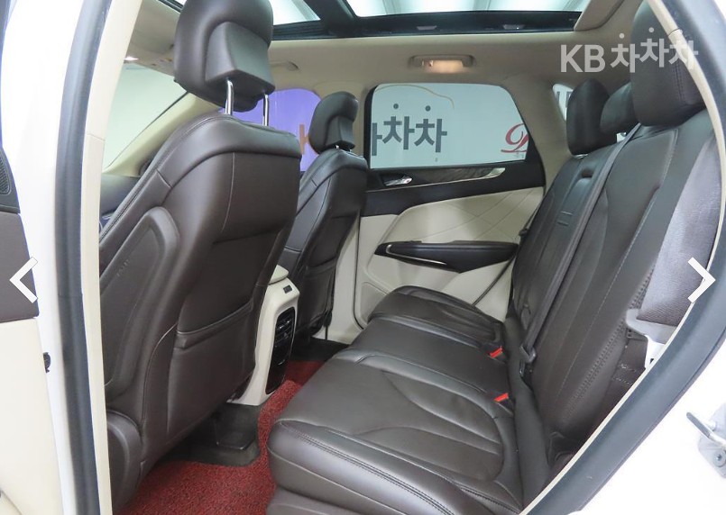 Lincoln MKC — miniaturë 6