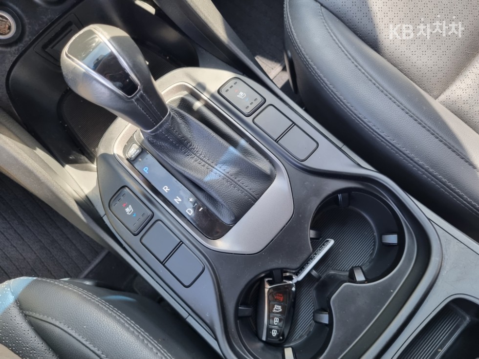 Hyundai Santa Fe — miniaturë 17