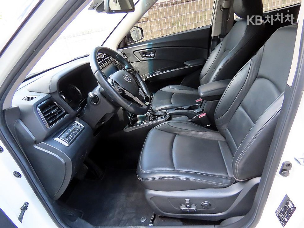 SsangYong Tivoli — miniaturë 5