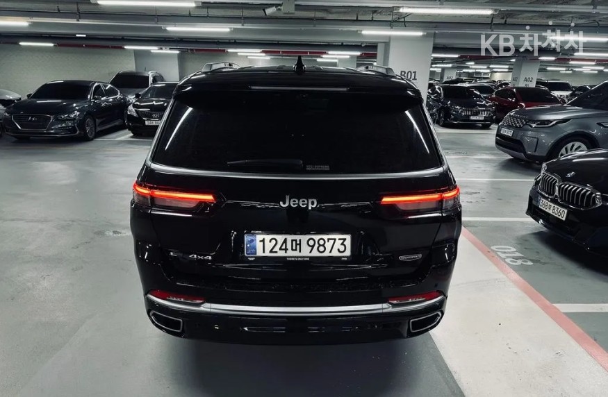 Jeep Cherokee — miniaturë 3
