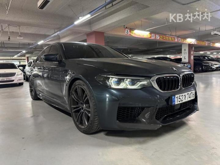 BMW M4 Coupe 2025 photo 3