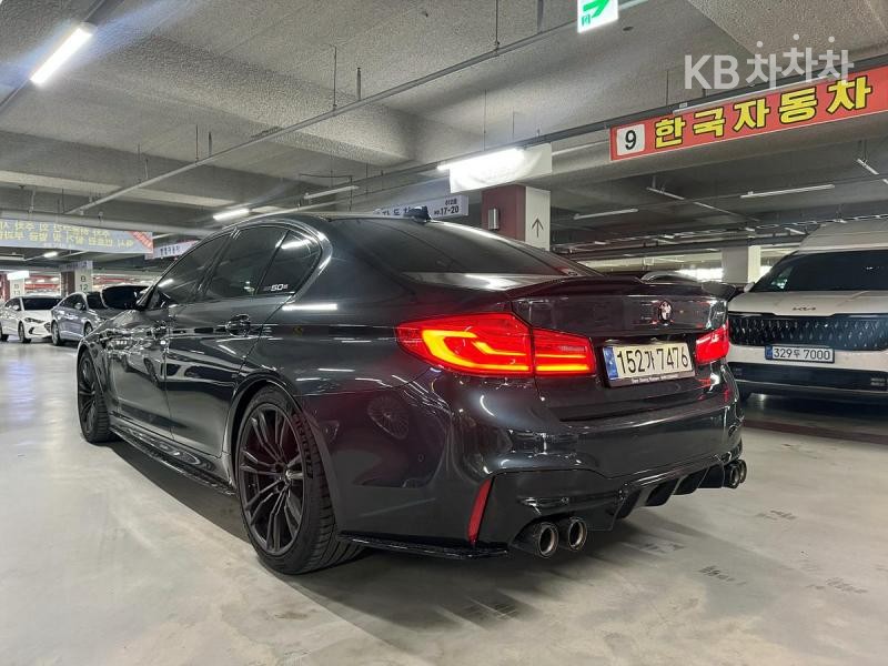 2025 BMW BMW M photo
