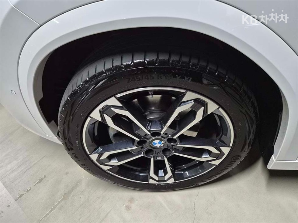 2024 BMW BMW X2 (U10) photo