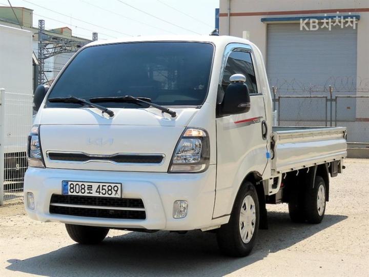 Kia Bongo 3 2024 photo 2