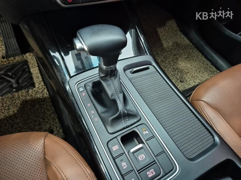 Kia Sorento — miniaturë 8