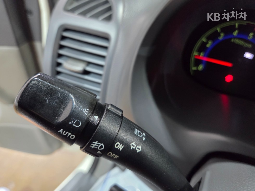 Kia Carnival — miniaturë 27