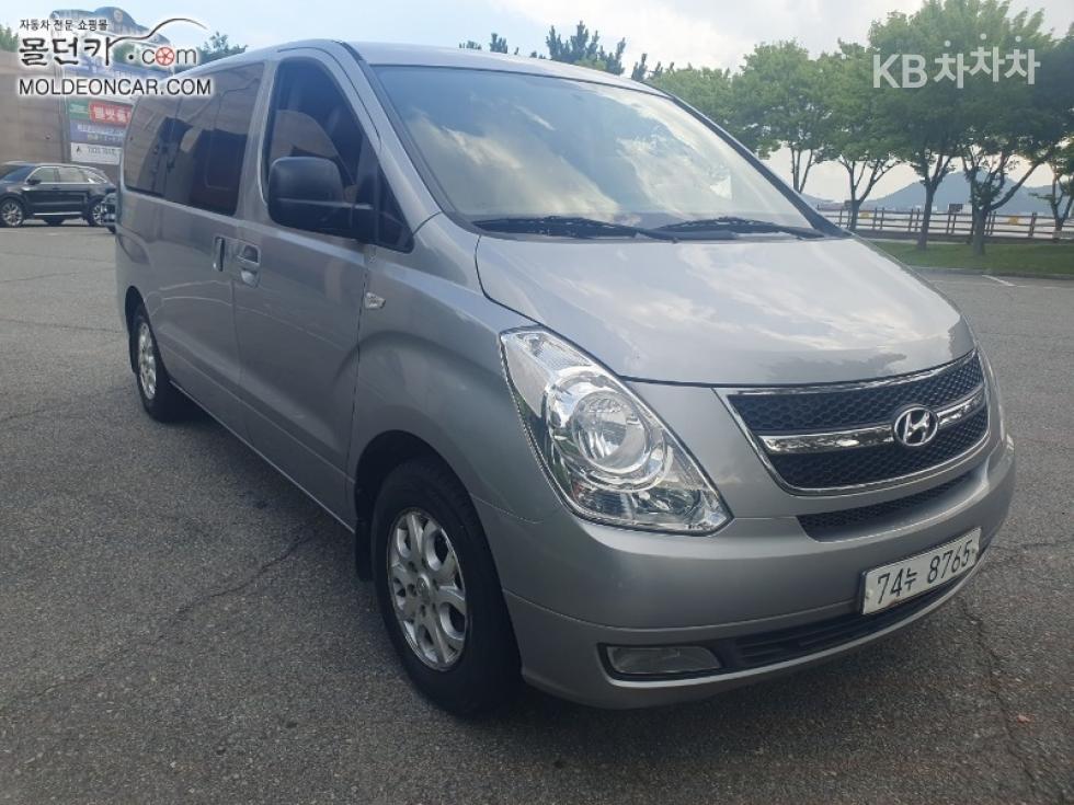 Hyundai Starex — miniaturë 3