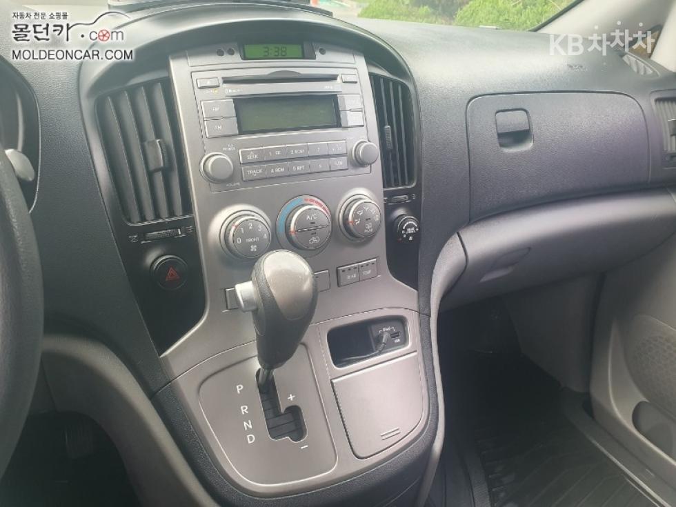 Hyundai Starex — miniaturë 5