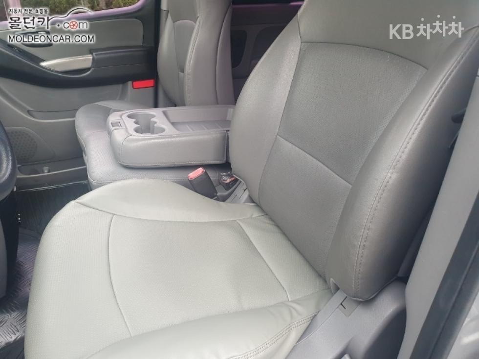 Hyundai Starex — miniaturë 8