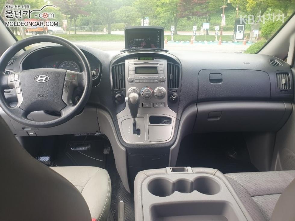 Hyundai Starex — miniaturë 10