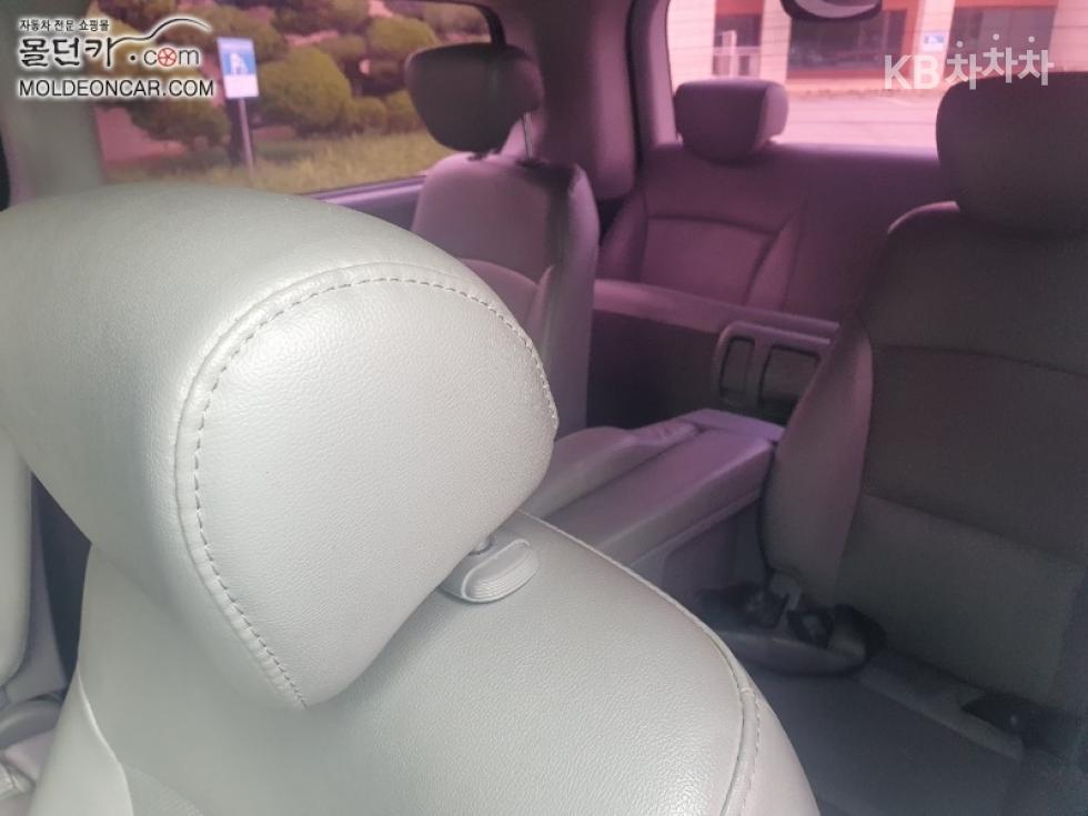 Hyundai Starex — miniaturë 11