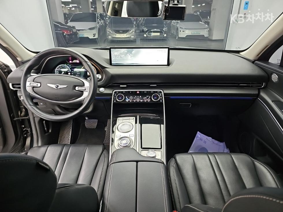 2022 Genesis GV80 photo