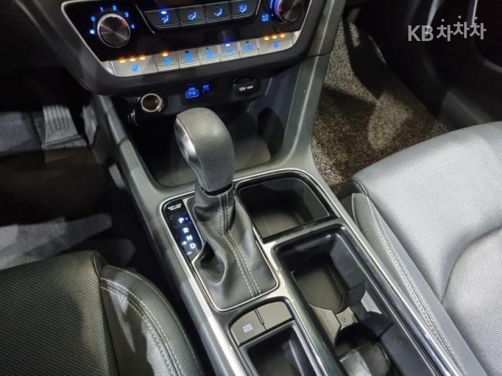 Hyundai Sonata — miniaturë 12
