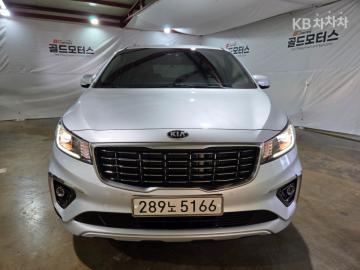 Kia Carnival 9인승 2.2 디젤 프레스티지 — foto 1