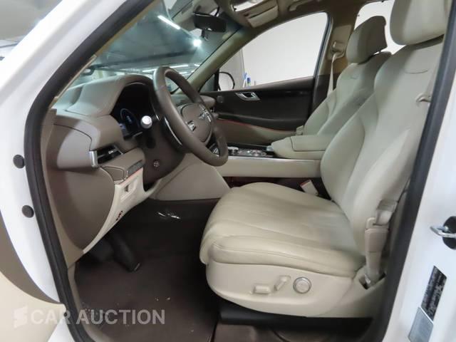 2023 Genesis GV80 photo