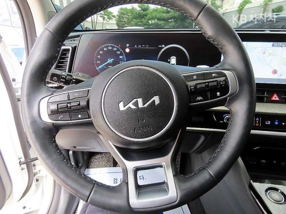Kia Sportage — miniaturë 8