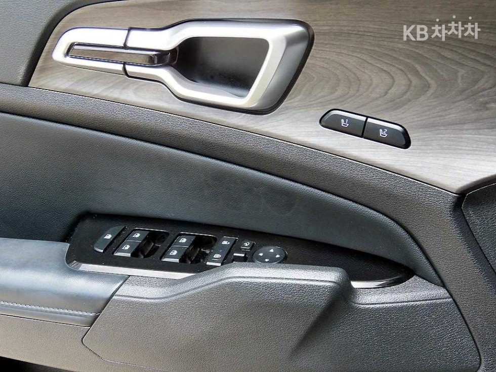 Kia Sportage — miniaturë 11