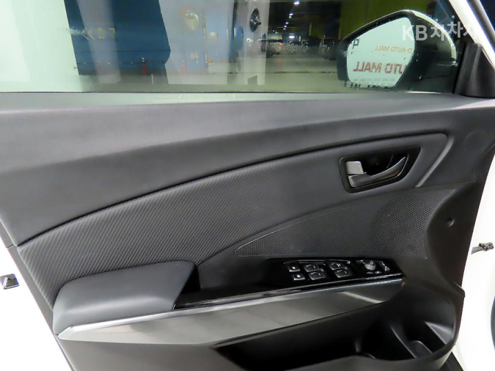 SsangYong Tivoli — miniaturë 14