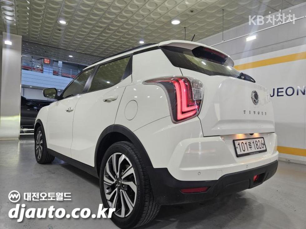 SsangYong Tivoli — miniaturë 4