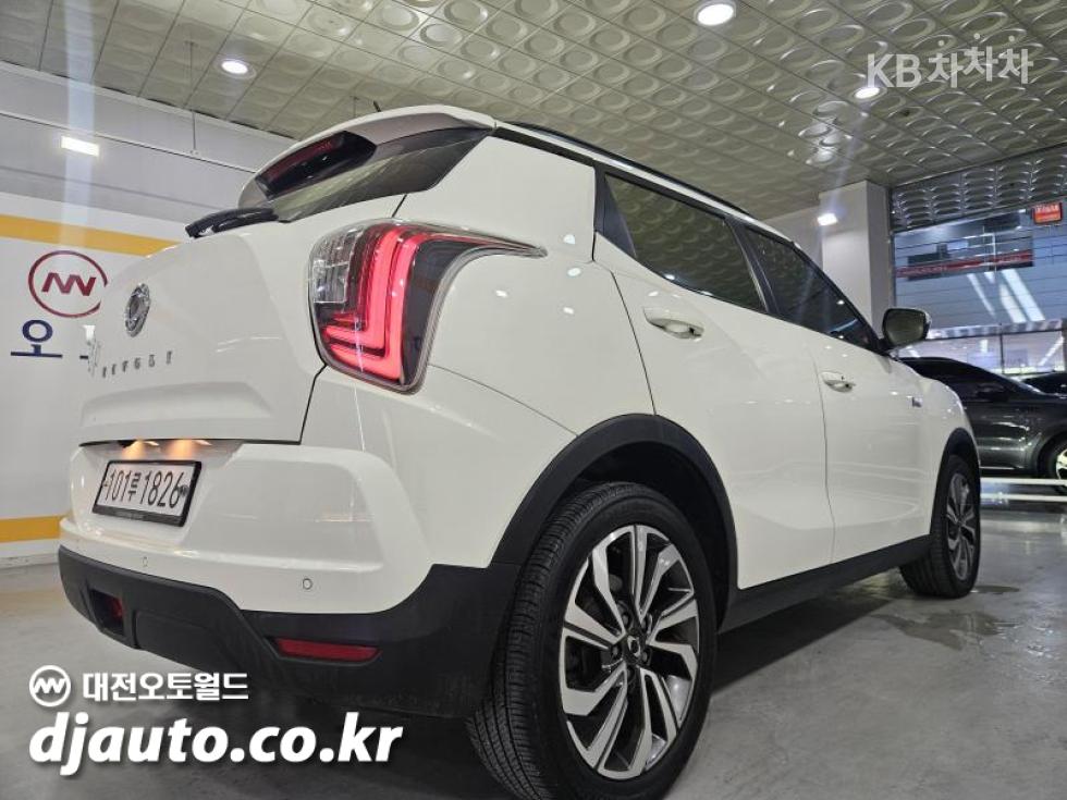 SsangYong Tivoli — miniaturë 6