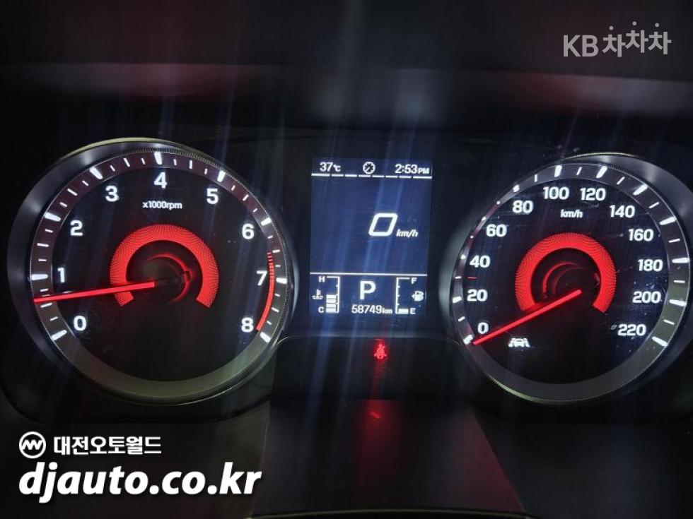 SsangYong Tivoli — miniaturë 7
